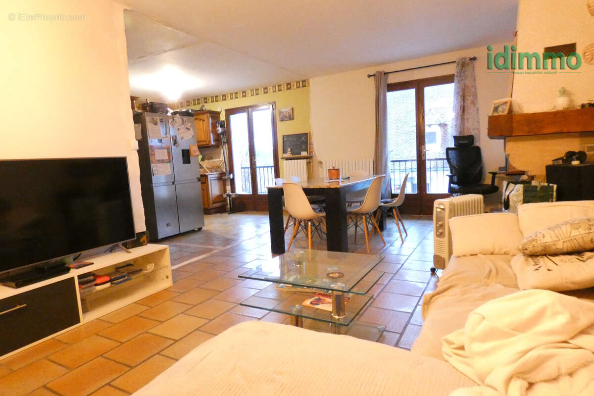 Maison à YTRAC