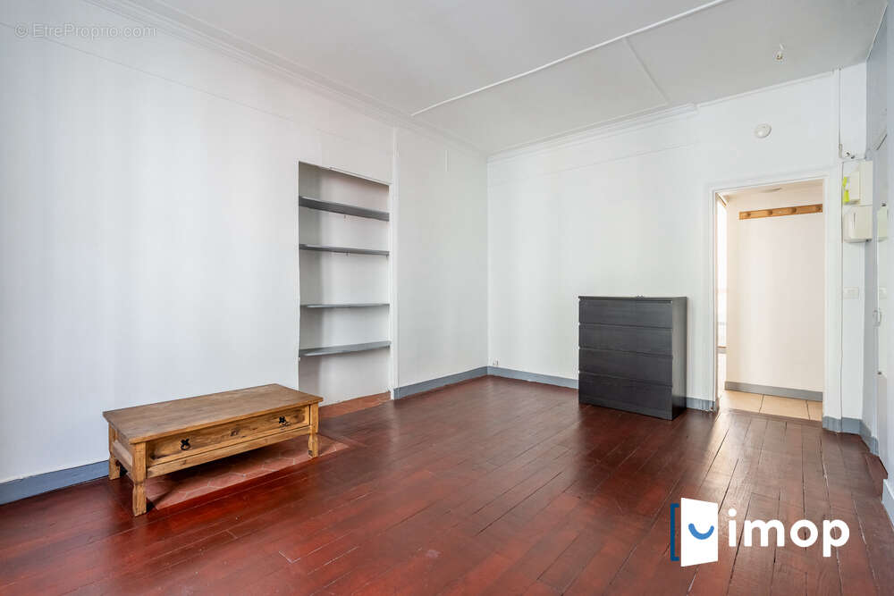 Appartement à PARIS-11E
