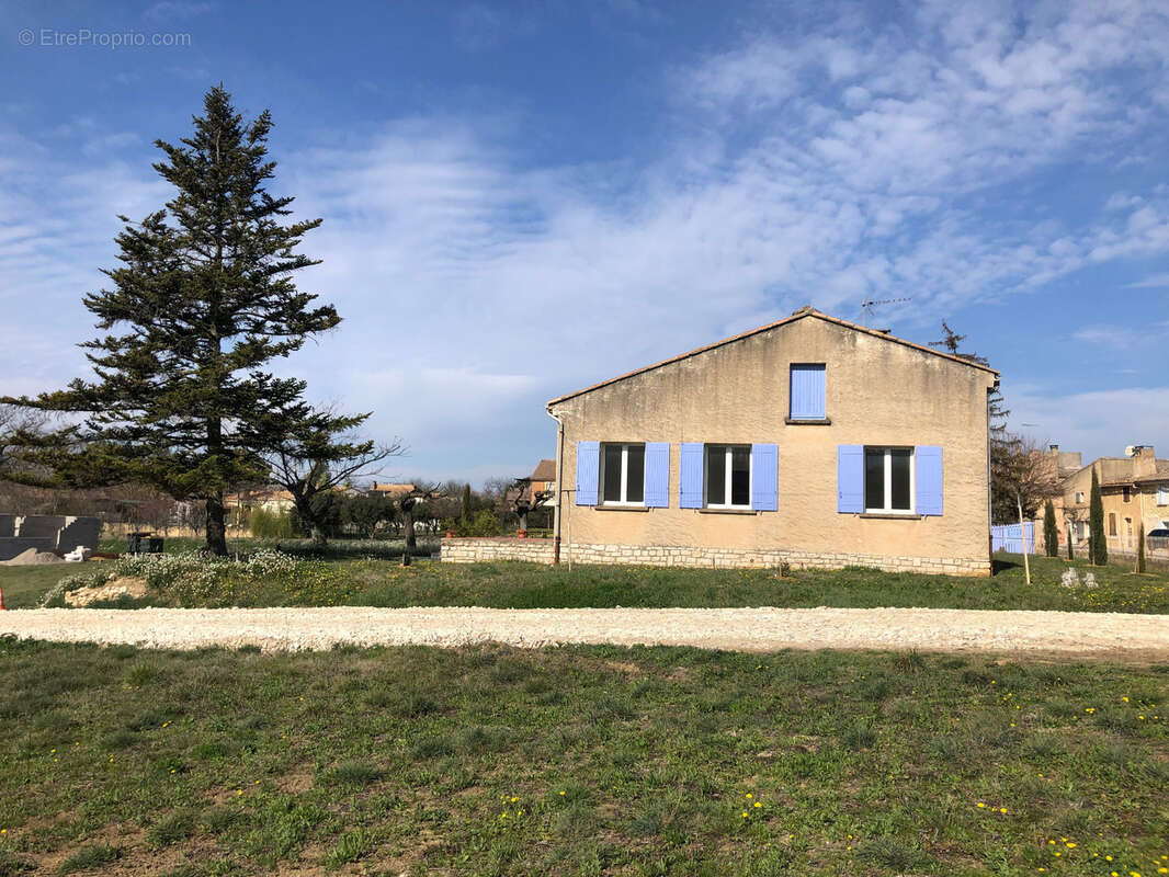 Maison familiale 125 m2 - Plain pied - vue Luberon - photo 25