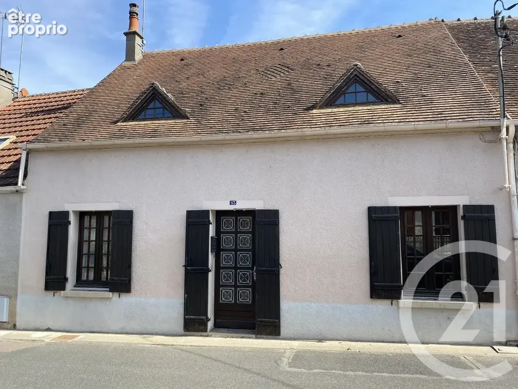 Photo Maison à Cosne-Cours-Sur-Loire au prix de 56 000€