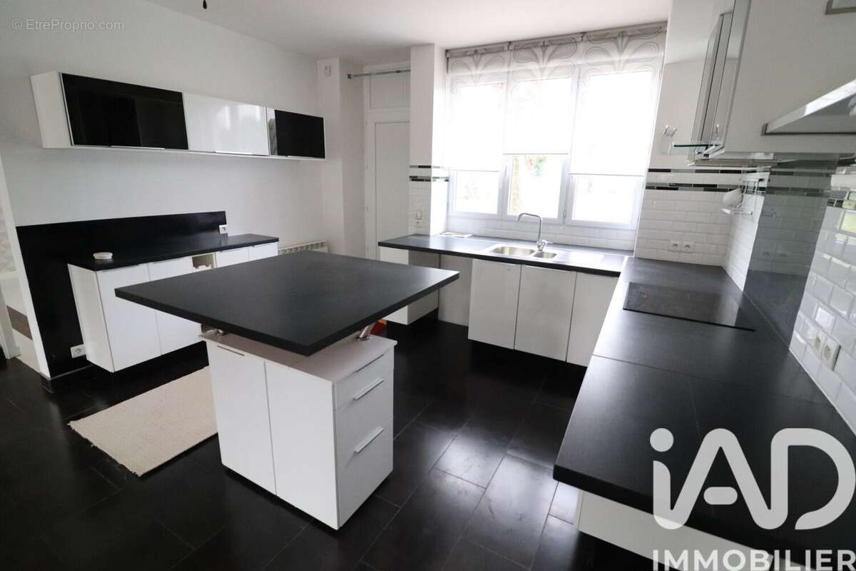 Photo 2 - Appartement à CHAMPAGNE-SUR-SEINE