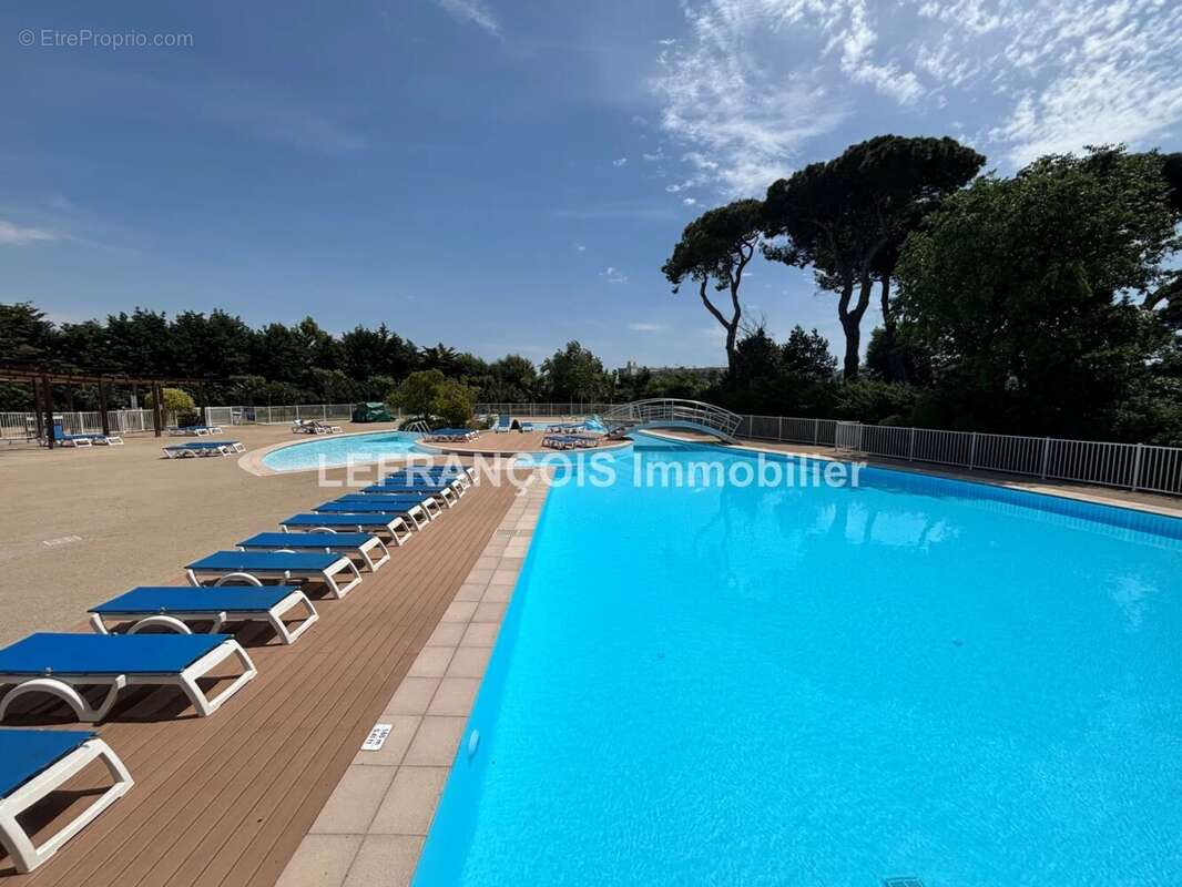 Appartement à MANDELIEU-LA-NAPOULE