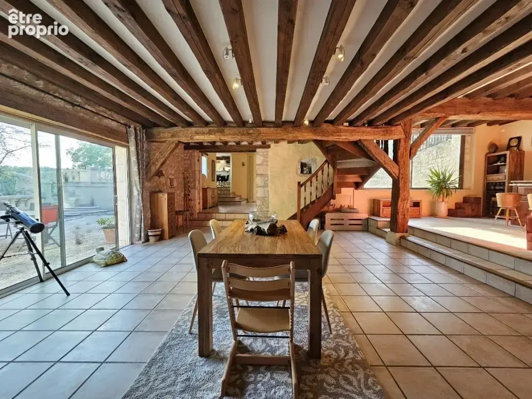 Laroque-Timbaut : Havre de Paix et d'Histoire : Domaine en Pierre du XVIIIe Siècle : Maison de Caractère 310 m² habitables +  dé - photo 9