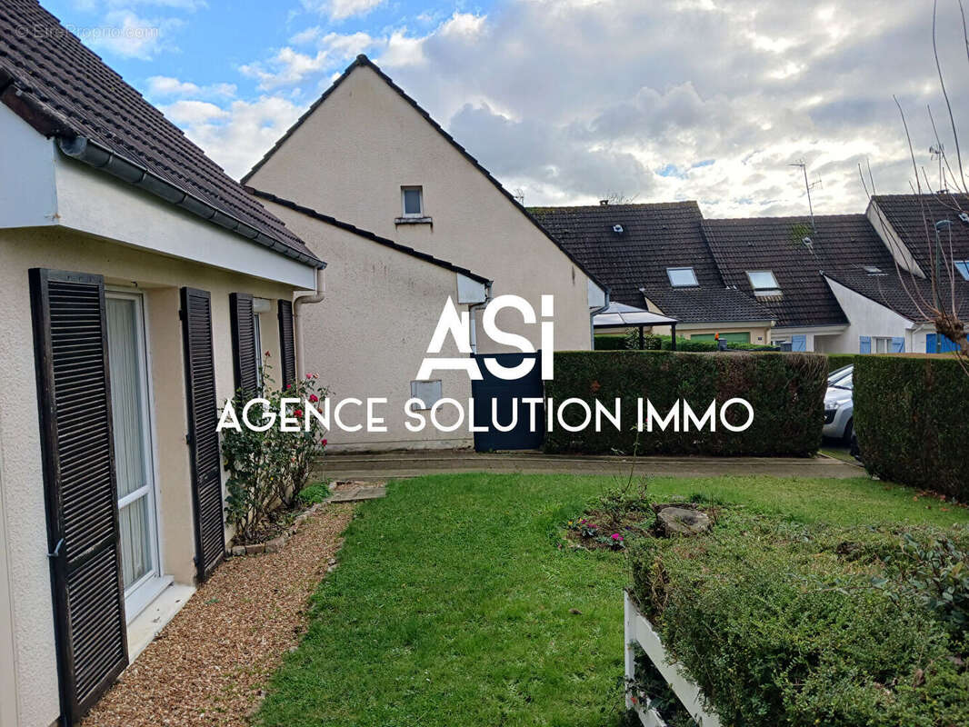 Maison à CONDE-SUR-SARTHE