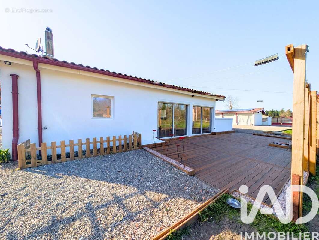 Photo 2 - Maison à SAUGNACQ-ET-MURET