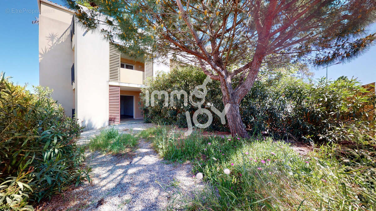 Appartement à SAUVIAN
