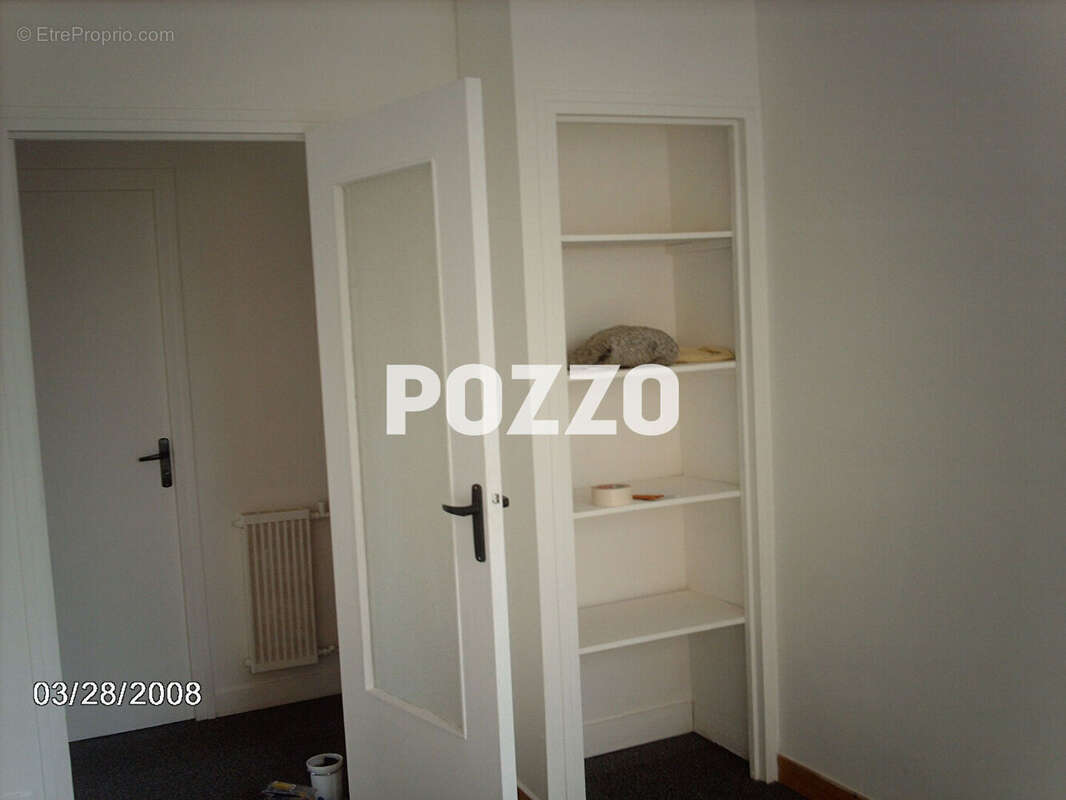 Appartement à HEROUVILLE-SAINT-CLAIR