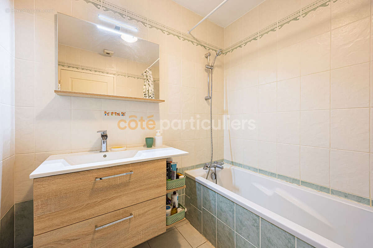 Appartement à REZE