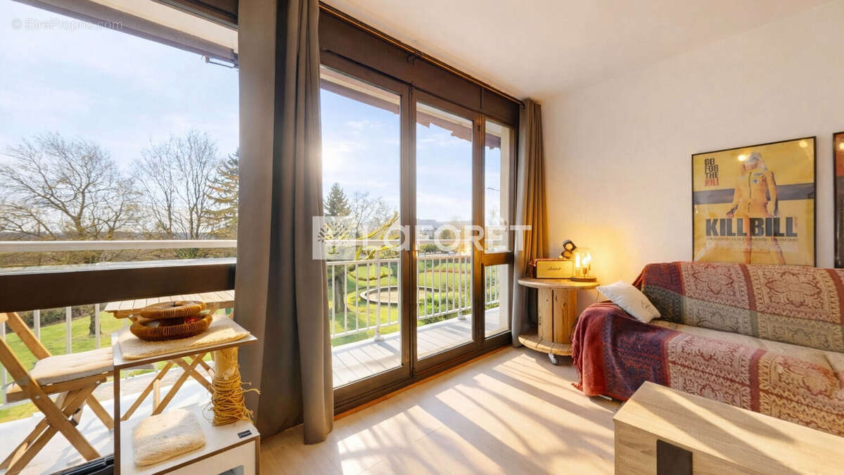 Appartement à VELIZY-VILLACOUBLAY