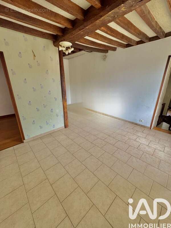 Photo 5 - Maison à CHAMPLOST