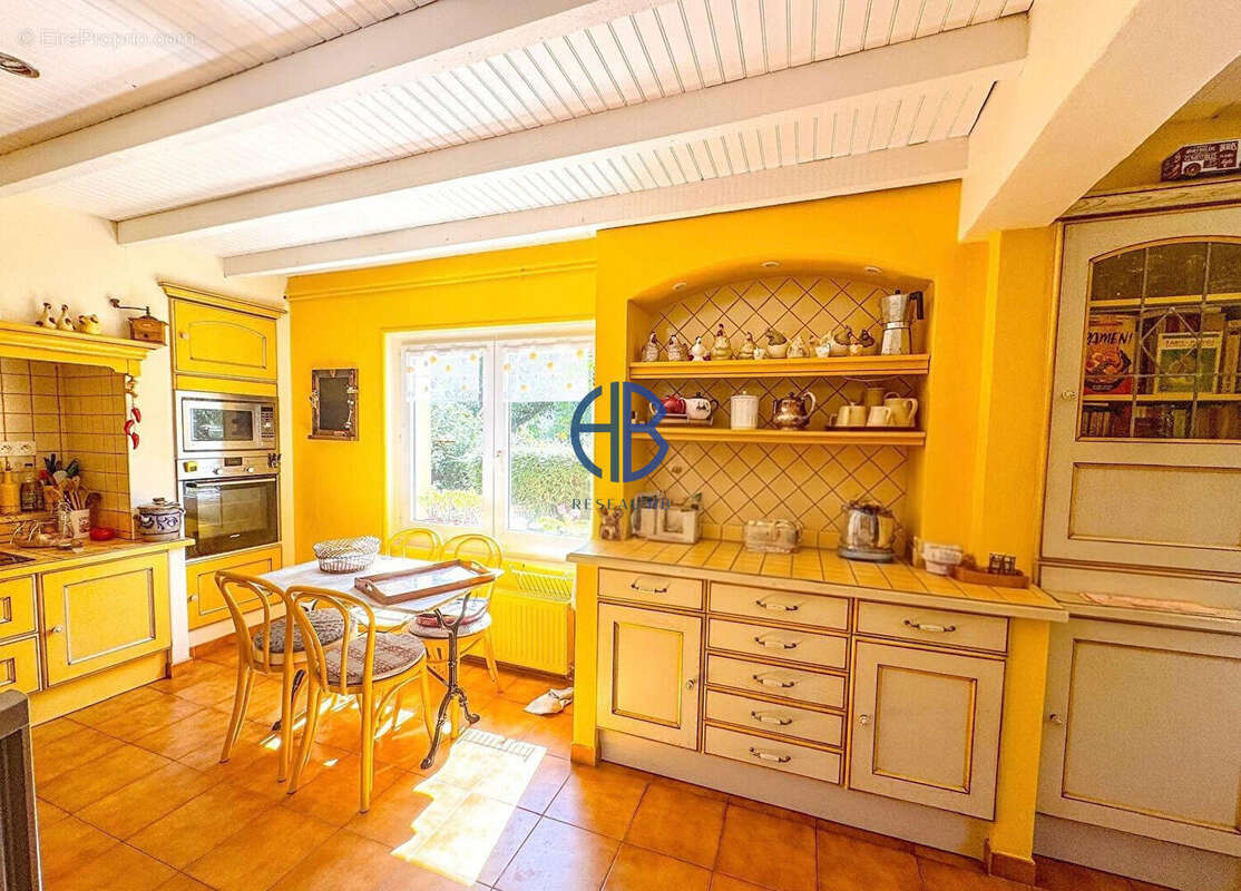 Maison à LA TOUR-DU-PIN