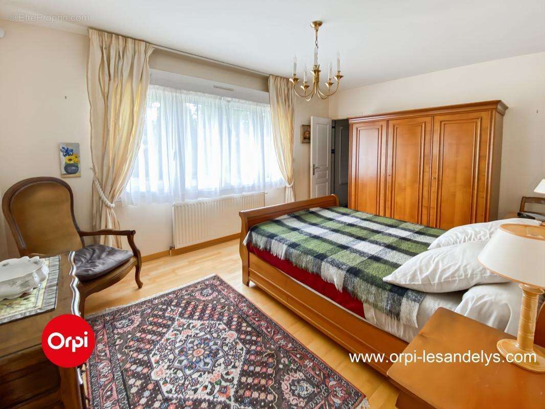 Les Andelys centre - Maison À Vendre - 152 m²- 3 chambres et bureau - photo 6