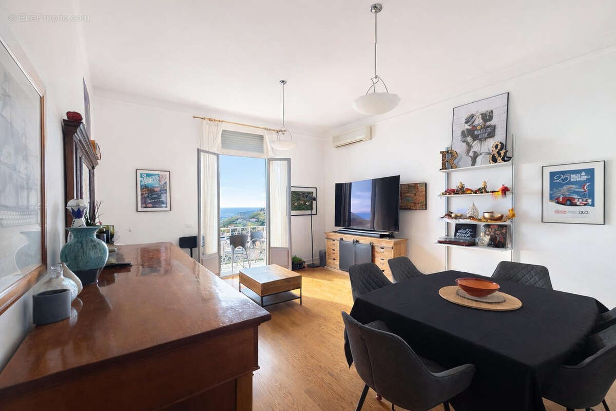 Appartement à MENTON