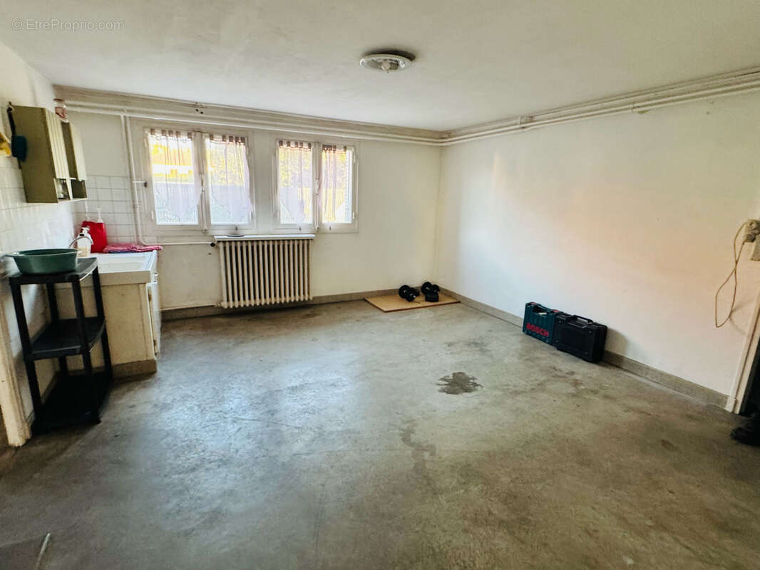 Maison à SAINT-GERMAIN-DU-BOIS