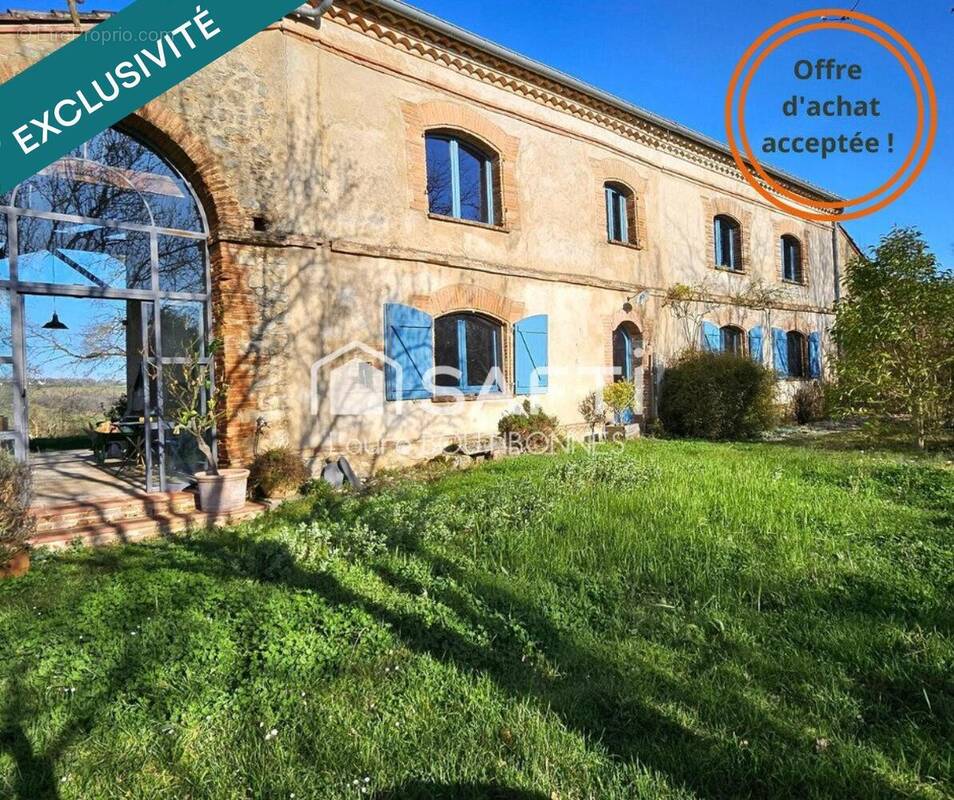 Photo 1 - Maison à SAINT-SULPICE