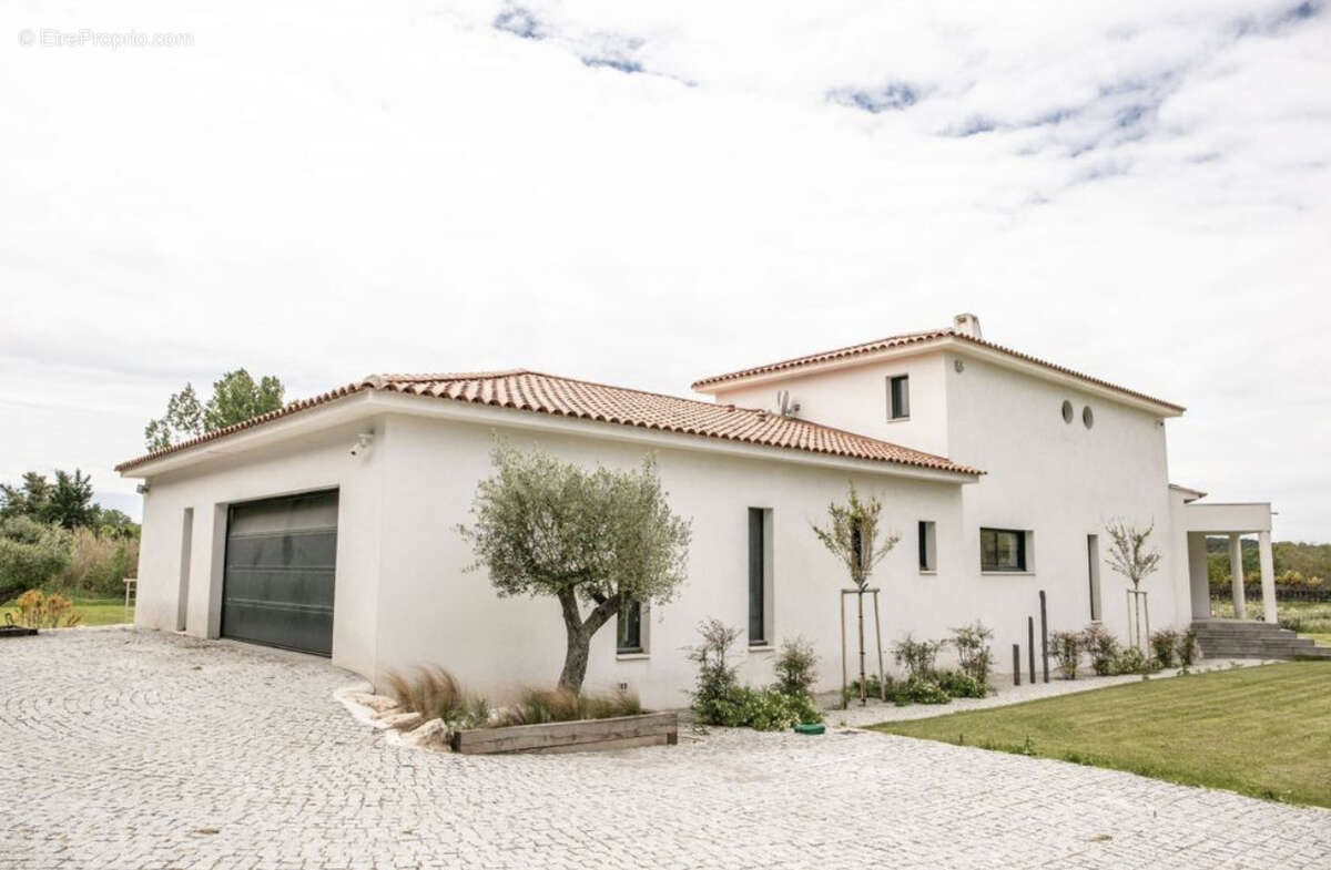 Maison 260m2 - Chateau-Gombert - photo 3