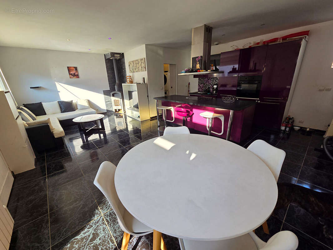 Maison à MITRY-MORY