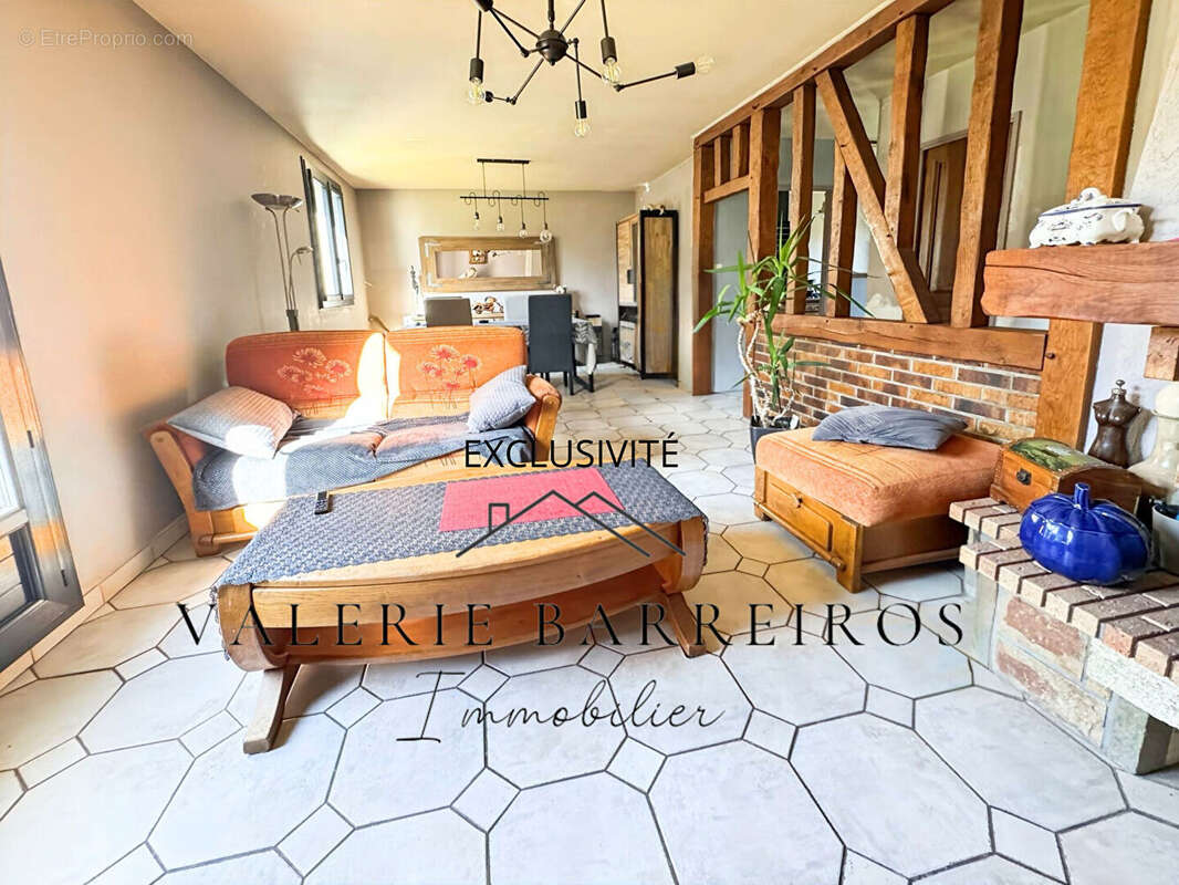 Maison à SOTTEVILLE-SOUS-LE-VAL