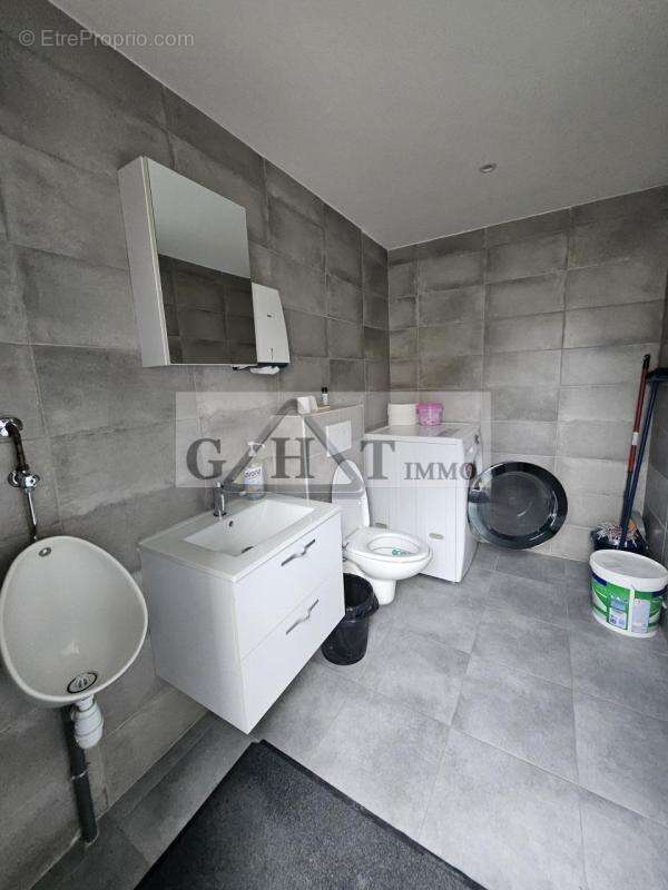 Commerce à MAISONS-ALFORT