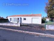 Maison à FOUSSAIS-PAYRE