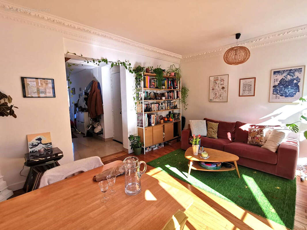 Paris 14, deux piéces dans l ancien en étage élevé - photo 2