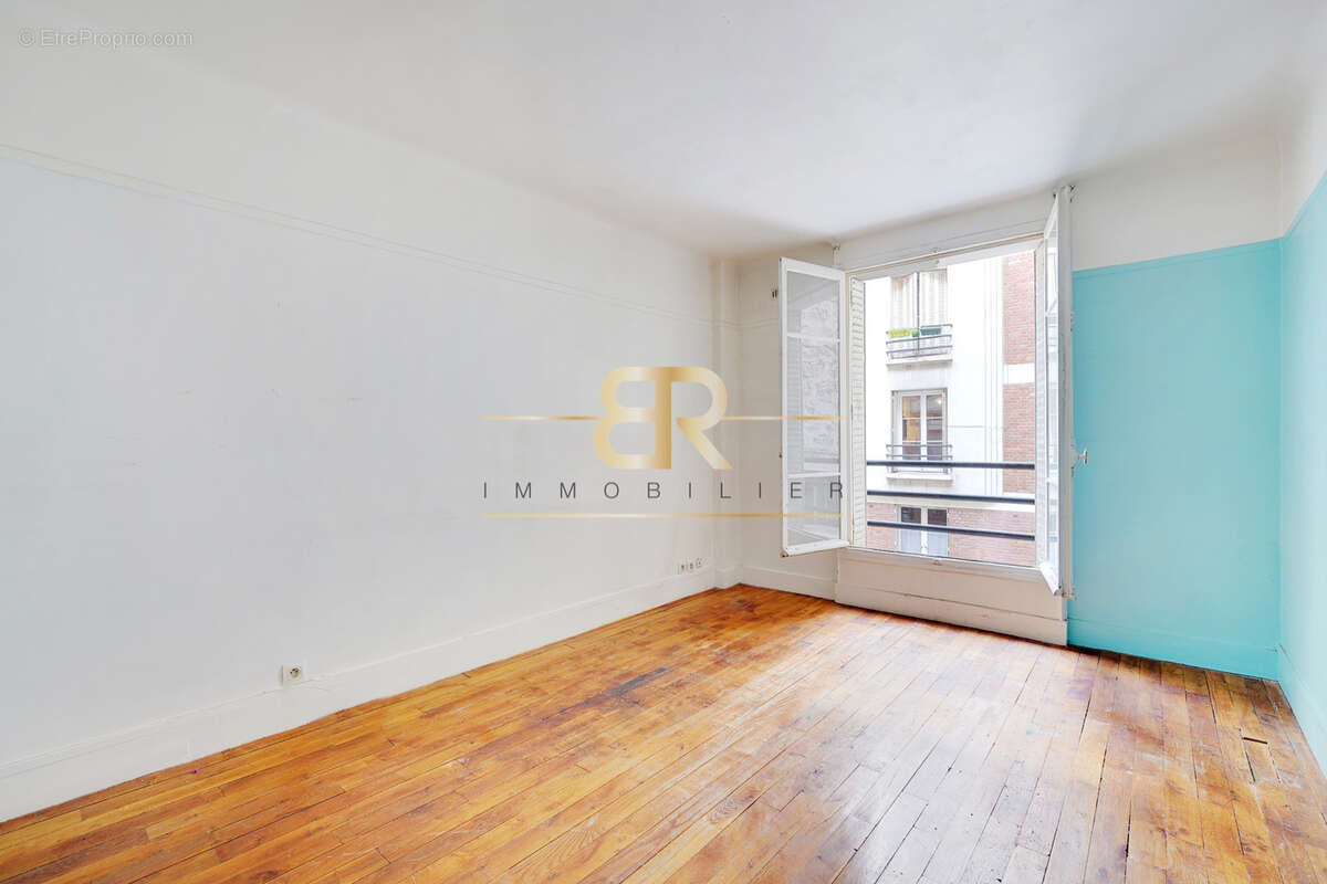 Appartement à PARIS-9E
