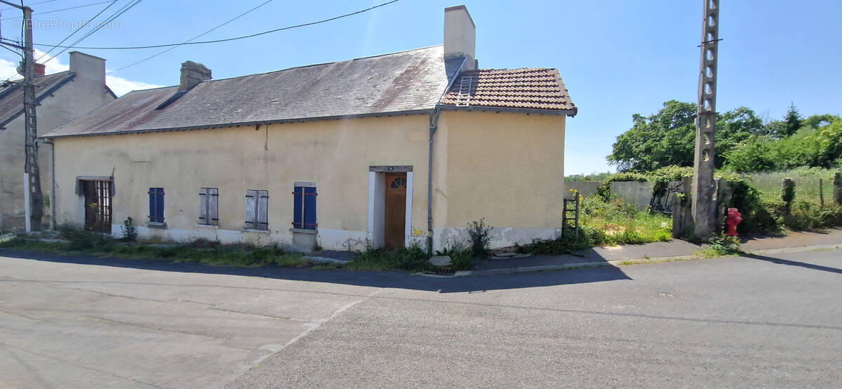 Maison à PONT-HEBERT