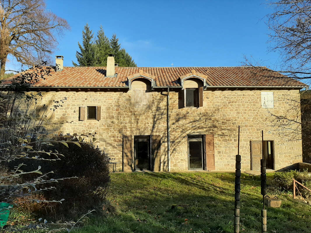 Maison à MARCOLS-LES-EAUX