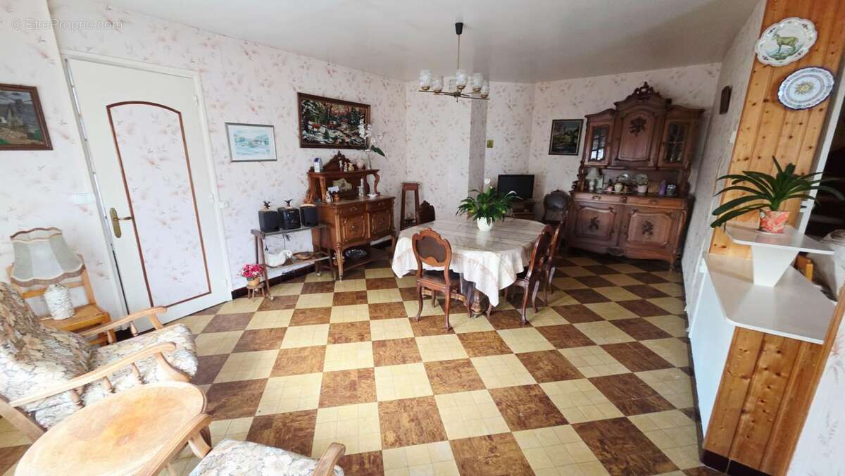 Maison à BEAURAINS