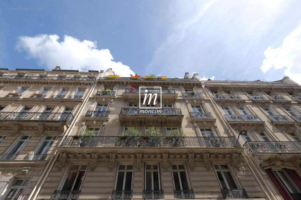 Appartement 113 m² à Paris-8e  - photo 7