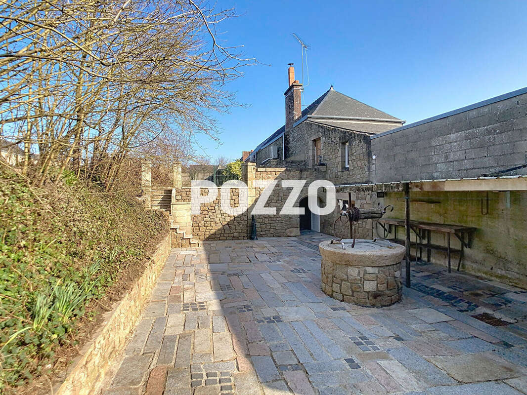 Maison à PLEINE-FOUGERES