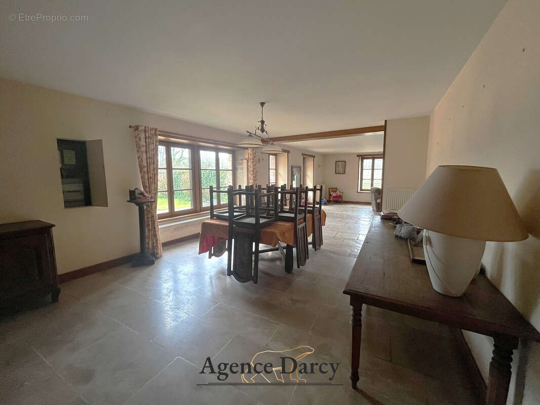 Maison à CHATILLON-SUR-SEINE