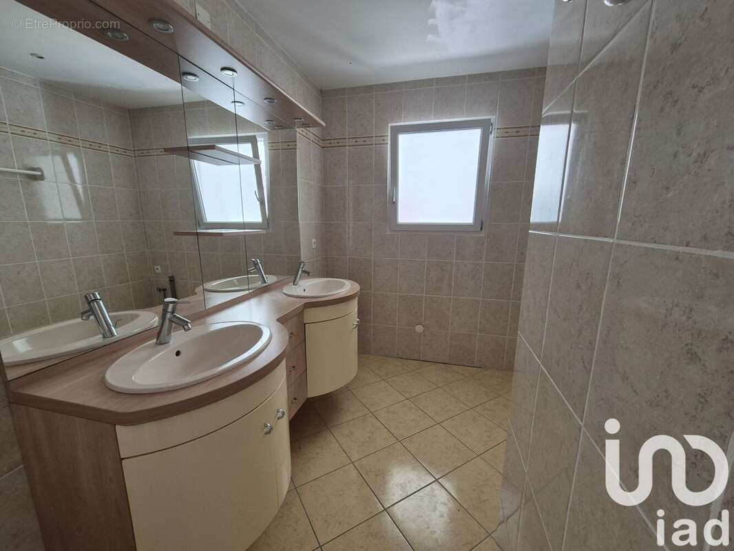 Photo 8 - Maison à CLAVETTE