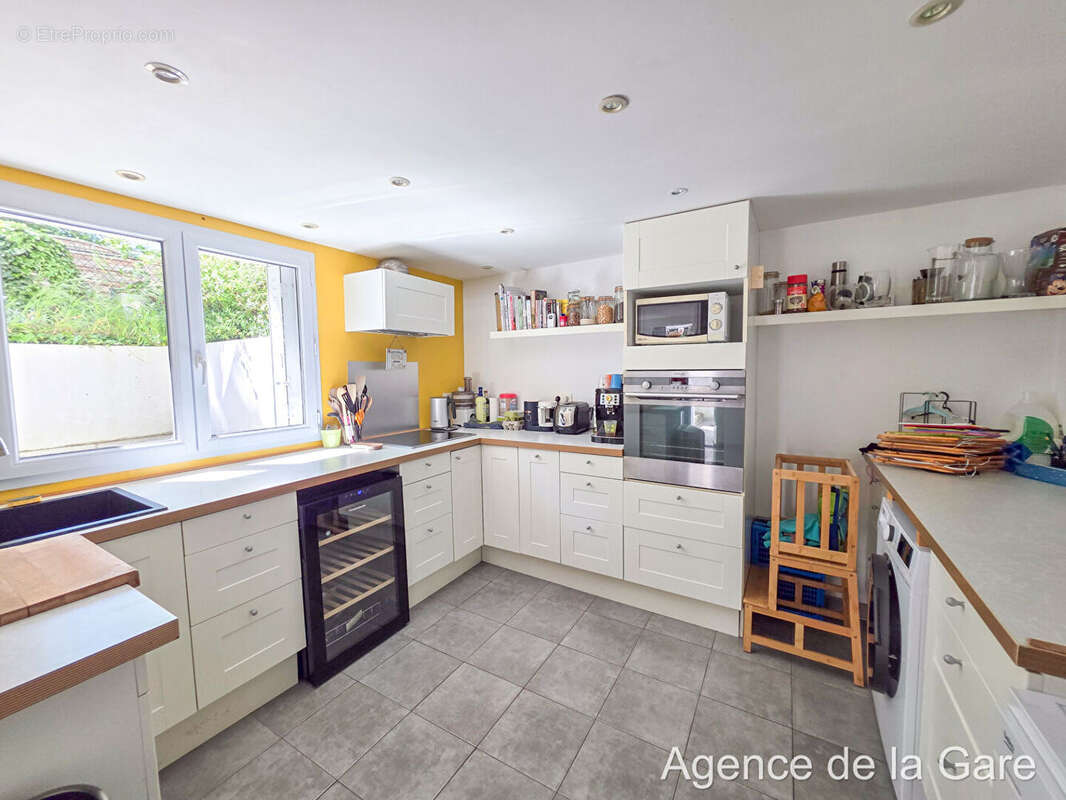 Maison à MAISONS-LAFFITTE