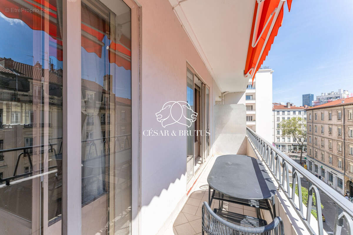 Appartement à LYON-7E
