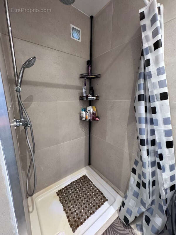 Maison à MEYRARGUES