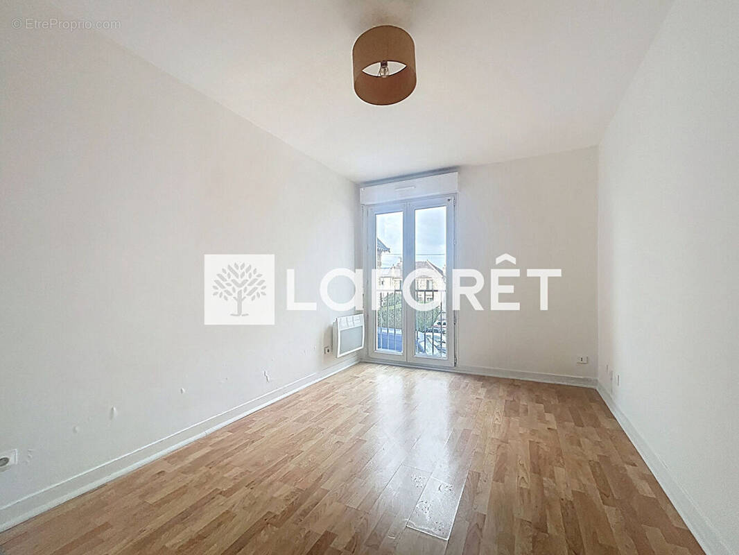 Appartement à CESSON