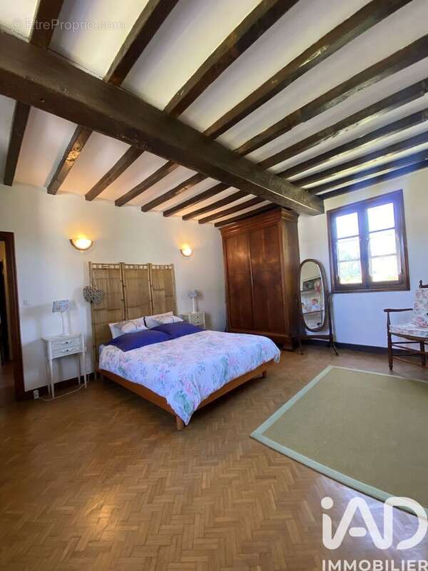 Maison 155 m² à Warloy-Baillon  - photo 8