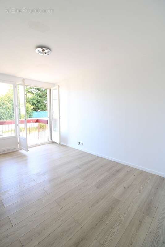 Appartement à MONTGERON
