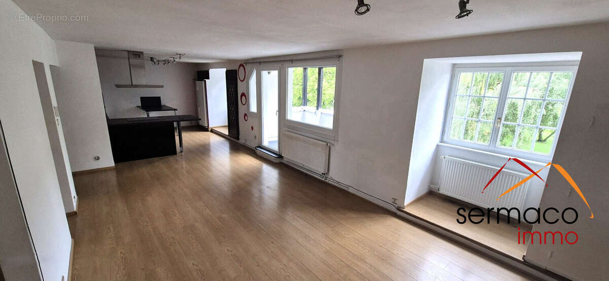 autre vue pièce de vie - Appartement à SARREGUEMINES