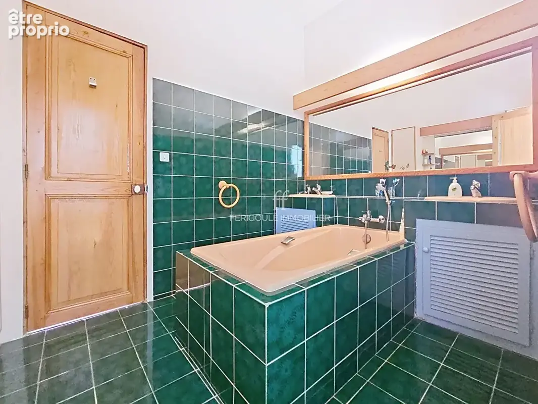AVIGNON INTRA MUROS. Maison d'exception avec ascenseur et rooftop avec piscine - photo 14