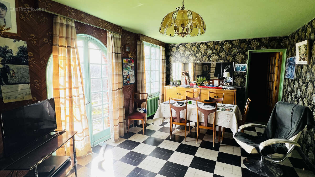 Maison à SOISY-SUR-ECOLE