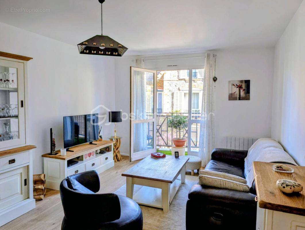 Appartement à JUVISY-SUR-ORGE