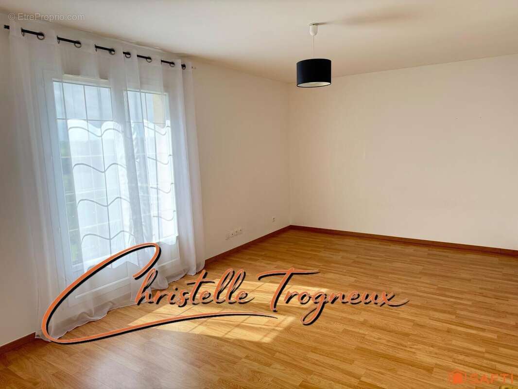 Maison 194 m² à Saint-Aubin-Montenoy  - photo 5