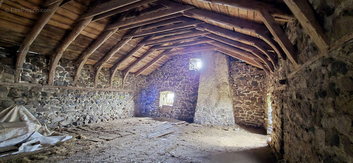 Maison à CHAMPCLAUSE