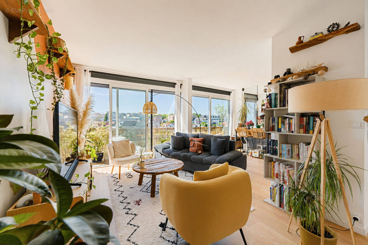Appartement à LE PERREUX-SUR-MARNE