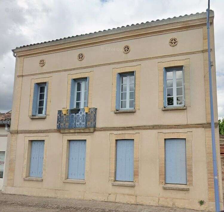 Appartement à LAUNAGUET