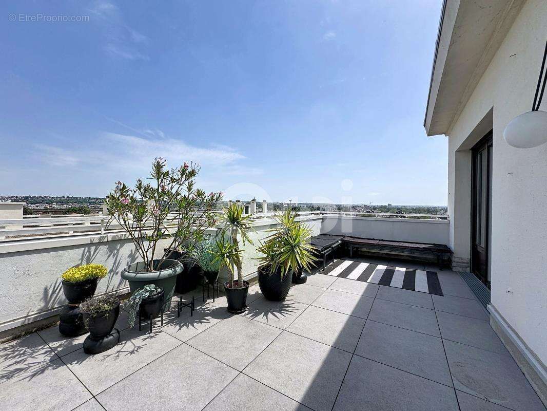 Appartement à NOGENT-SUR-MARNE