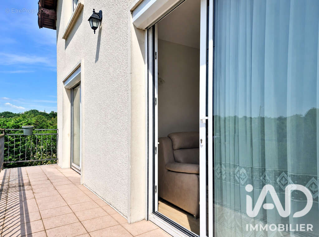 Maison 150 m² à Ozoir-La-Ferriere  - photo 8