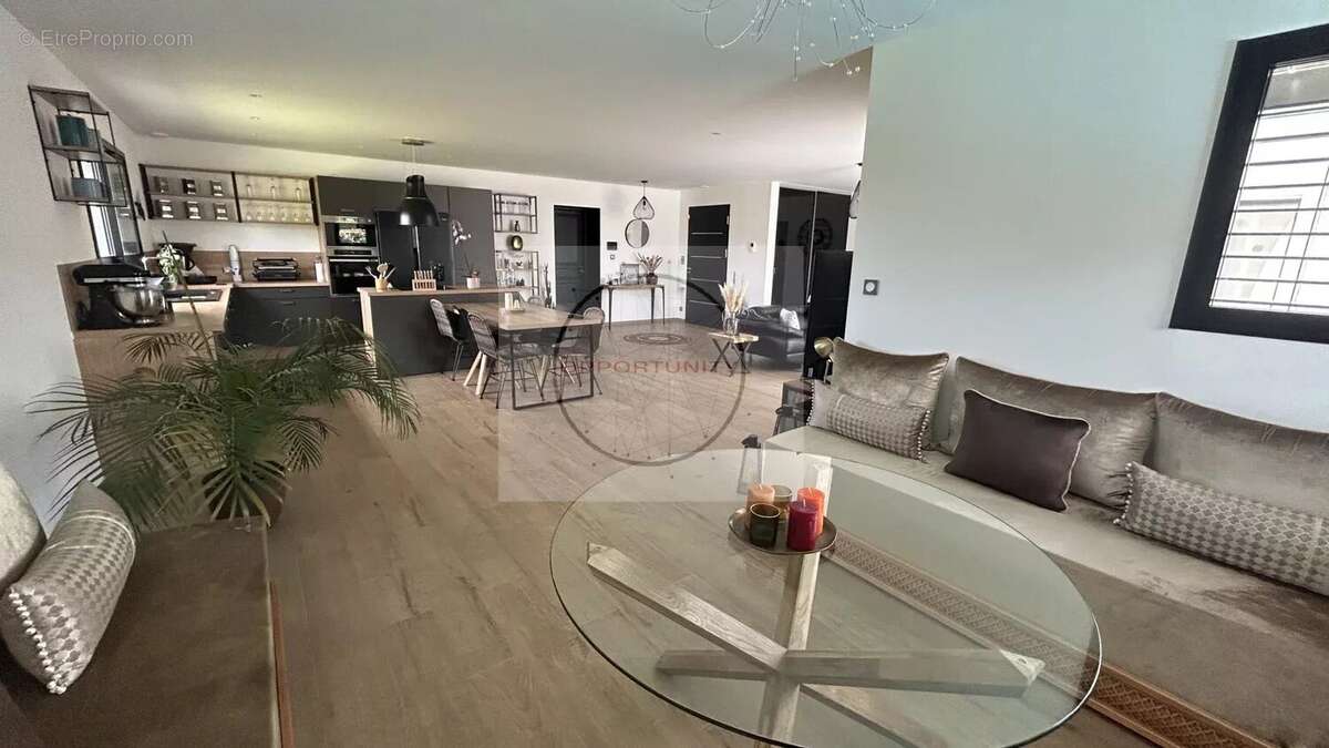 Maison 140 m² à Montauban  - photo 2